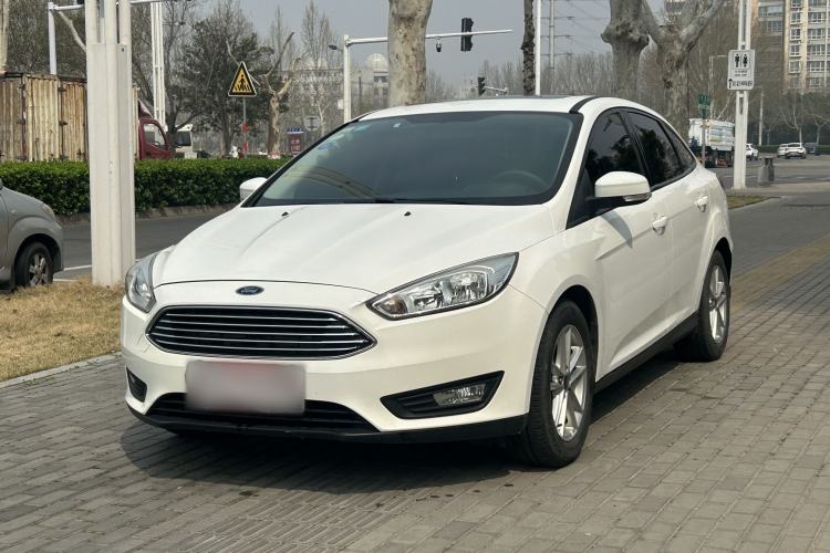 Used Ford Focus 2018 Sedan Classic 1.6L Automatic Trendy SmartDrive Edition