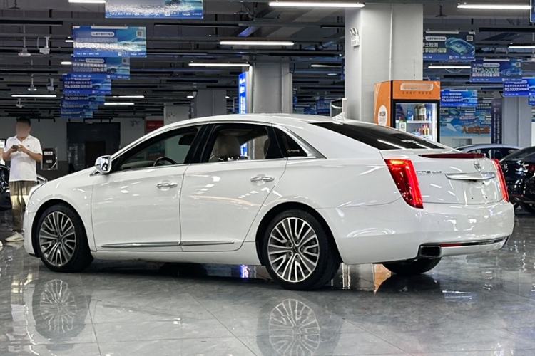 Used Cadillac XTS 2015 28T Elite Model