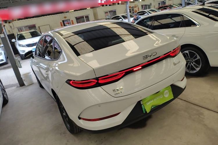 Used BYD Qin PLUS 2025 DM-i Smart Drive 55KM Leading Model
