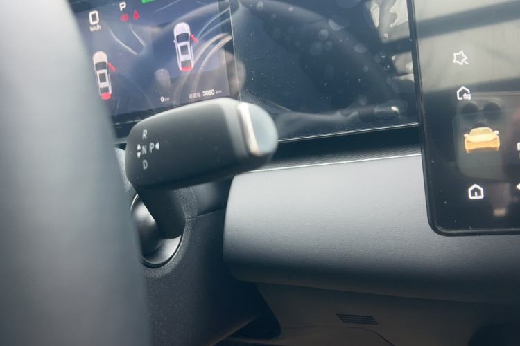 Used BYD Seal 06 New Energy 2025 EV 545KM Premium Edition Gear Lever