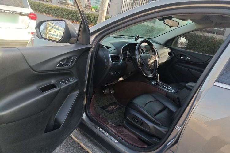 Used Chevrolet Equinox 2017 535T Automatic YuJie Edition
