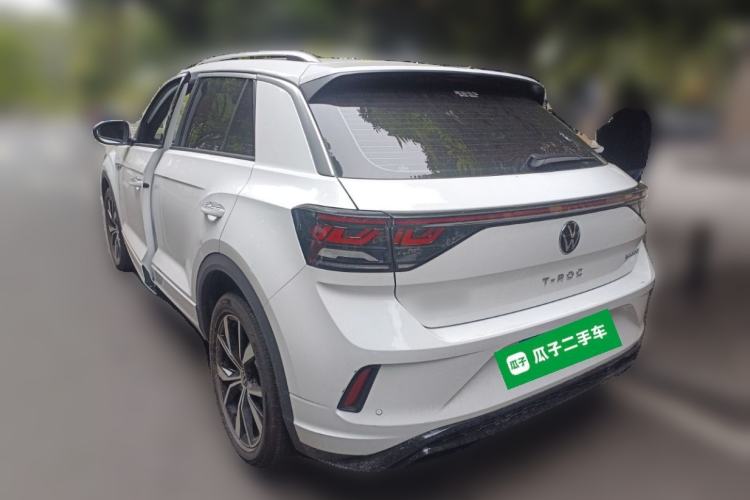 Used Volkswagen T-ROC 2025 Facelift Model 2 300TSI DSG Two-Wheel Drive Chenguang Edition Rear Left 45 Deg