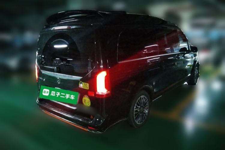 Used Mercedes-Benz V-Class  Rear Right 45 Deg