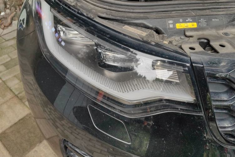 Used Land Rover Discovery 2021 360 PS R-Dynamic SE Right Front Headlight