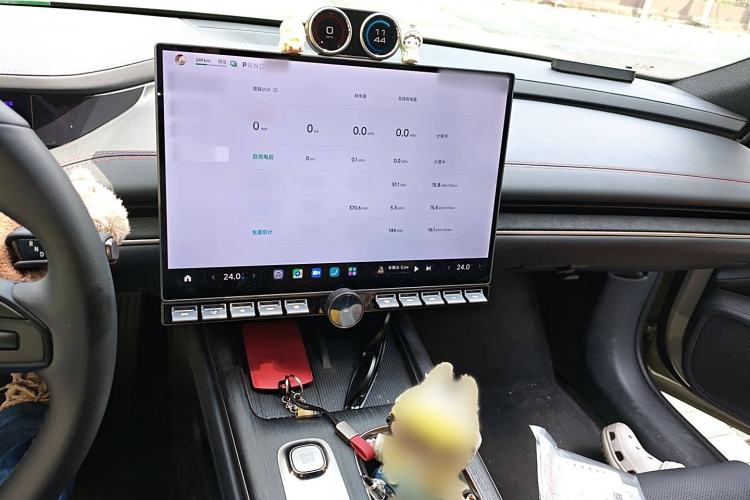 Used Xiaomi Auto SU7 2024 Rear-Drive Ultra-Long Range Advanced Pro-Level Intelligent Driving Version
