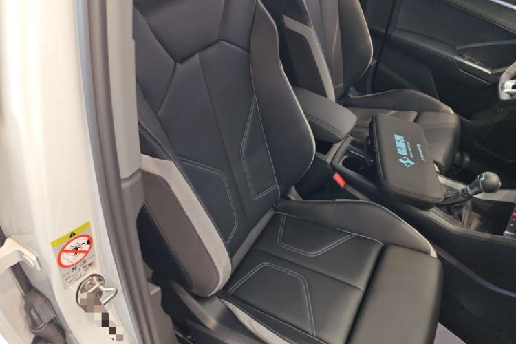 Used Audi Q3 2024 40 TFSI Fashion Dynamic Model
