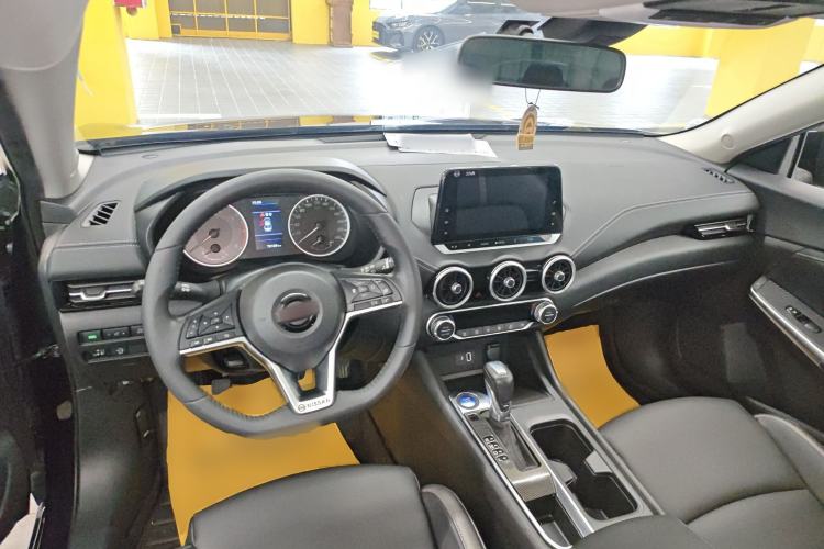 Used Nissan Sylphy 2021 1.6L XL CVT Enjoyment Edition Center Console