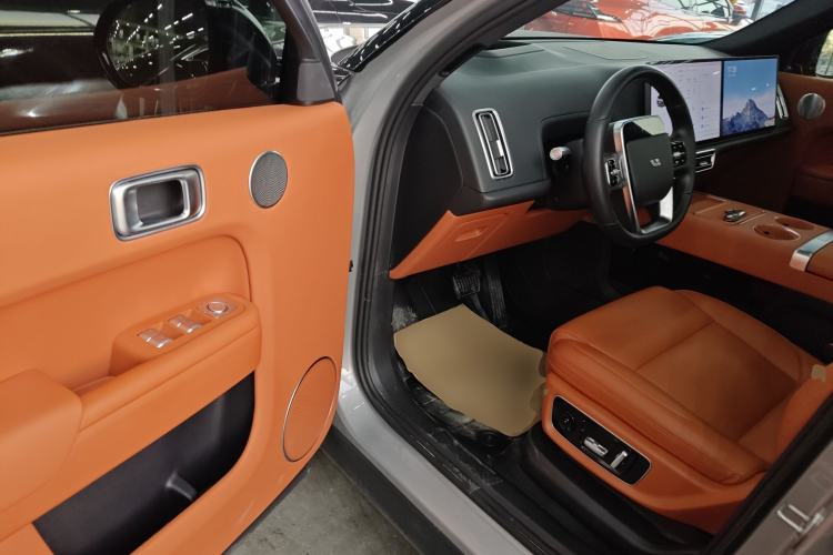 Used Li Auto L8 2023 Pro Model