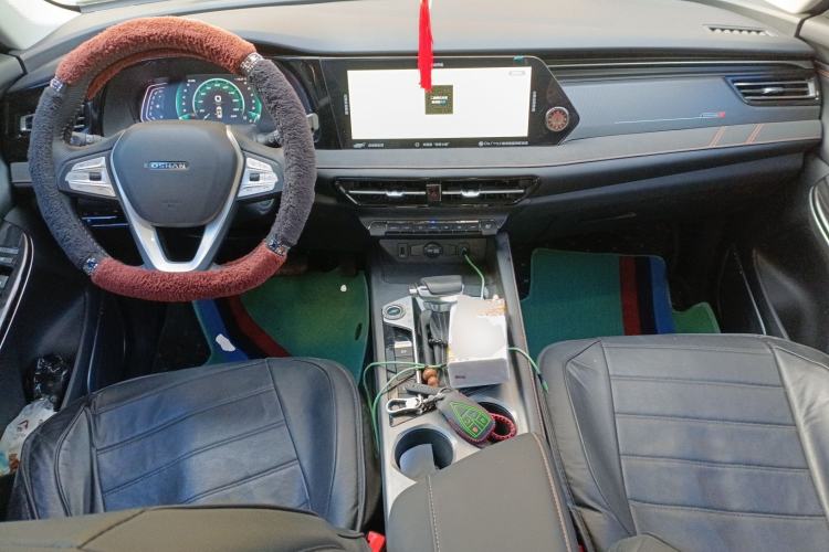 Used CHANGAN OSHAN X7 PLUS 2022 1.5T Blue Whale Edition Automatic Prestige Version
