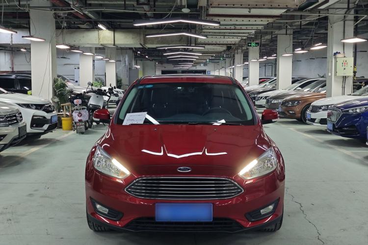 Used Ford Focus 2020 Hatchback Classic 1.5L Automatic Trendy Model Exterior 4