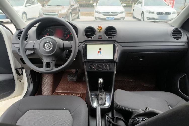 Used Volkswagen Jetta 2015 Value Edition 1.6L Automatic Fashion Version
