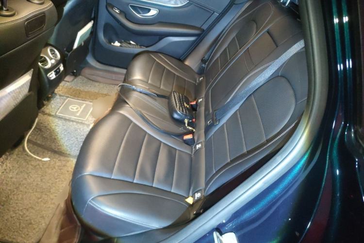 Used Mercedes-Benz GLC 2019 GLC 300 L 4MATIC Dynamic Model Left Rear Seat