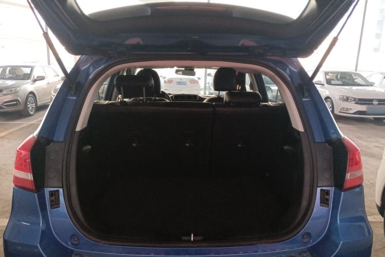 Used Haval H2 2017 Red-Label 1.5T Manual Two-Wheel Drive Luxury Model