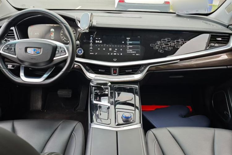 Used Geely Auto Emgrand GT New Energy 2018 1.5T PHEV Yaoxiang Edition Interior 7