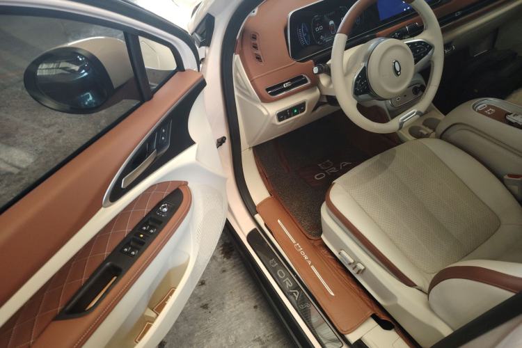 Used ORA Good Cat 2023 401 km Standard Range Premium Version Lithium Iron Phosphate
