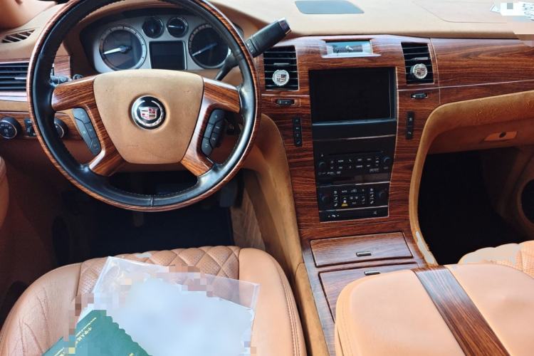 Used Cadillac Escalade 2010 6.0 Hybrid
