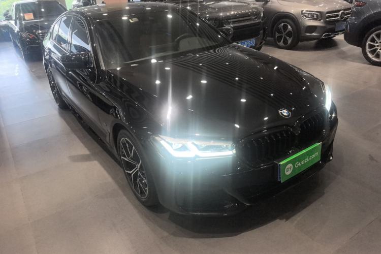 Used BMW 5 Series 2021 530i M Sport Package Front Right 45 Deg