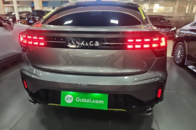 Used Lynk & Co 05 2020 2.0TD Two-Wheel Drive Shine Halo