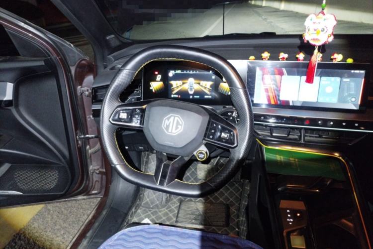 Used MG 5 Scorpio 2022 1.5T Trophy Sport Luxurious Edition
