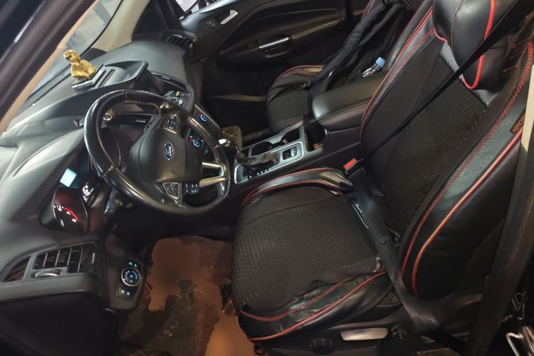 Used Ford Kuga 2017 EcoBoost 180 Two-Wheel-Drive Tiger Leap Model
