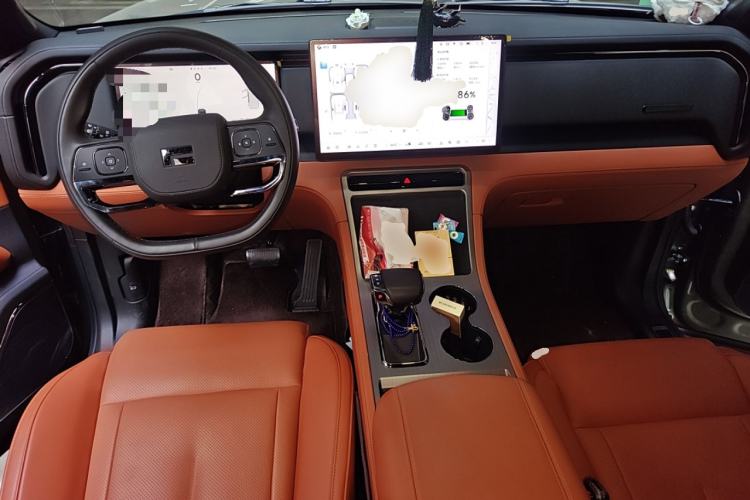 Used Polestones 01 2023 All-Purpose 7-Seater Version
