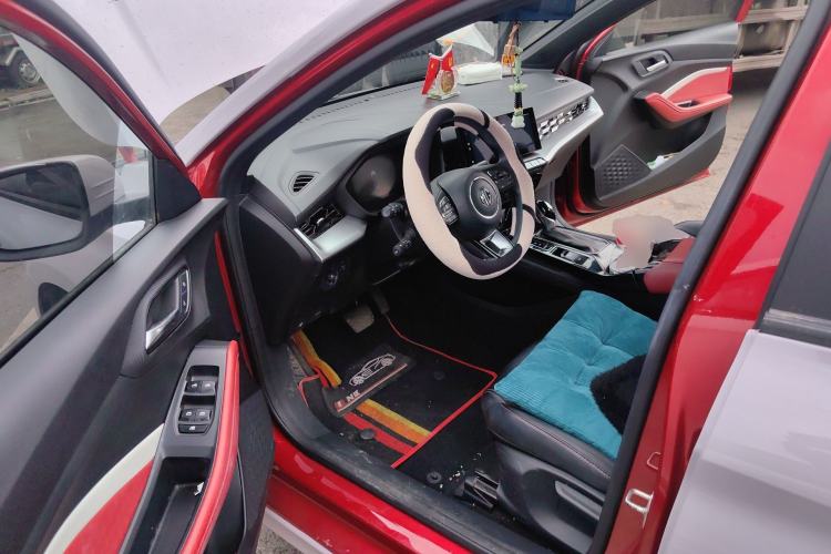 Used MG 5 2022 180 DVVT CVT Youth Luxury Edition Driver Seat