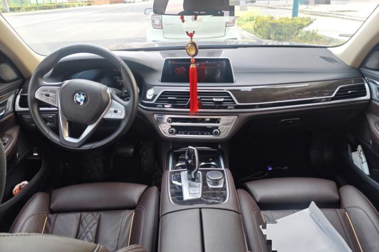 Used BMW 7 Series 2021 730Li Luxury Package