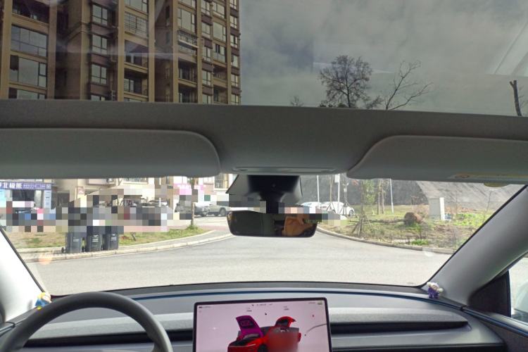 Used Tesla Model Y 2025 Rear-Wheel-Drive Version