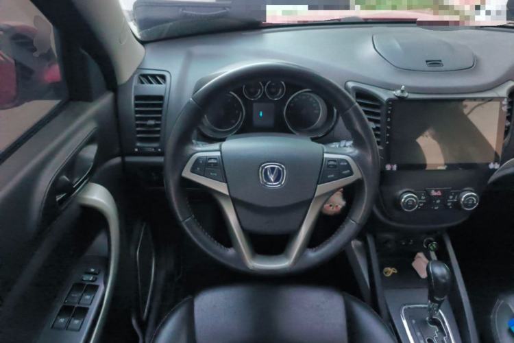 Used CHANGAN CS35 2014 1.6L Automatic Luxury Model China IV Standard Steering Wheel