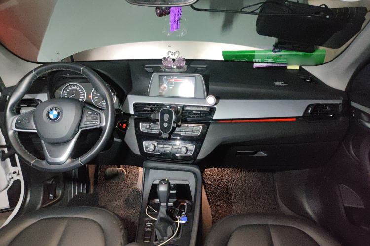 Used BMW X1 2016 sDrive18Li Fashion Model Center Console