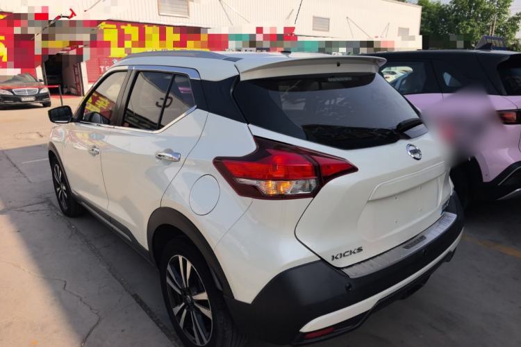 Used Nissan Kicks 2019 1.5L CVT Smart Connect Luxury Edition
