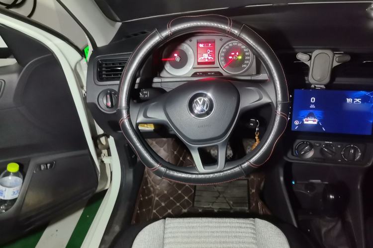 Used Volkswagen Santana 2021 1.5L Automatic Fashion Edition Steering Wheel