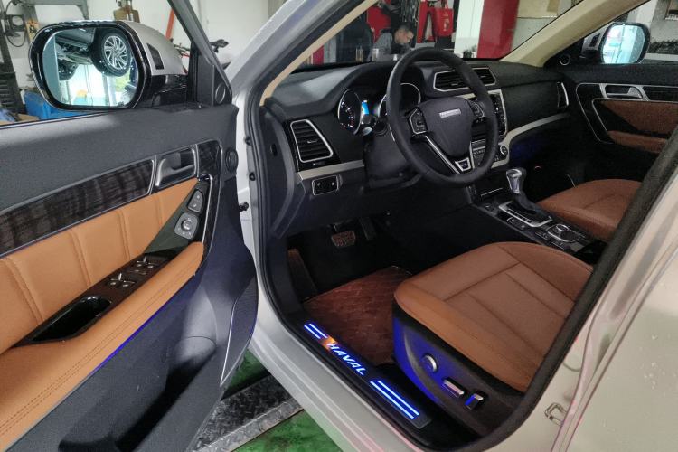 Used Haval H6 Coupe 2015 Blue Label 2.0T Automatic Two-Wheel Drive Elite Model