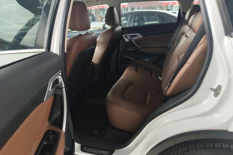 Used Geely Auto Emgrand X7 Sport 2016 1.8TD Automatic ZhiZun Version Left Rear Seat