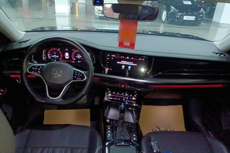 Used Volkswagen Passat 2023 Revised 380TSI Luxury Edition
