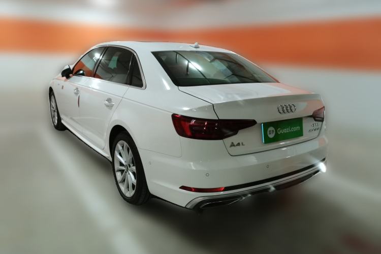 Used Audi A4L 2019 40 TFSI Fashion Edition China VI Emission Standard