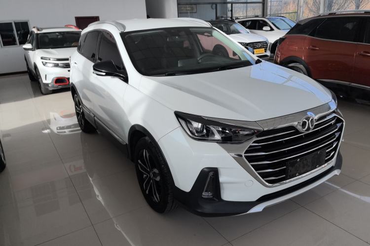 Used BAIC Beijing X5 2019 1.5T Manual Advance Edition China VI
