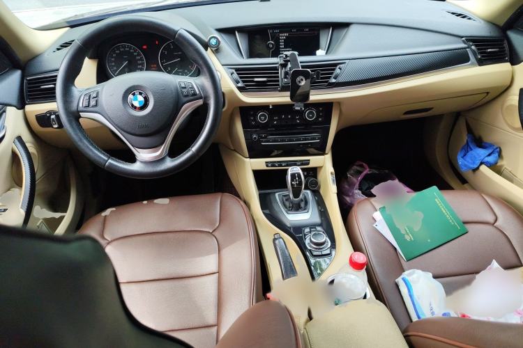 Used BMW X1 2015 sDrive18i Leading Edition
