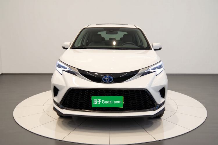 Used Toyota Granvia 2023 2.5L Hybrid Flagship VIP Edition Front