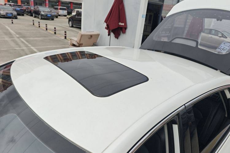 Used MG 6 2017 20T Manual Luxury Smart Connect Version China V Standard