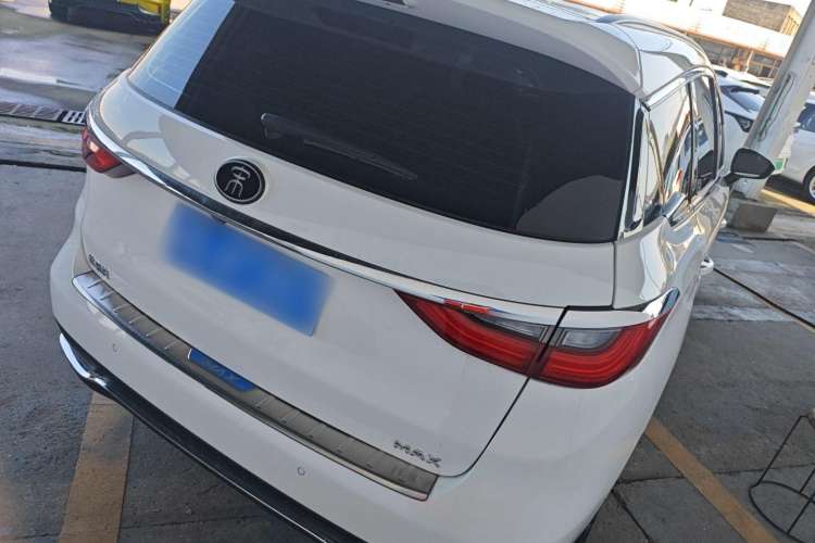 Used BYD Song MAX 2019 1.5T Automatic Smart Connect Ruiyi Sunroof Version 6 Seats China VI Standard