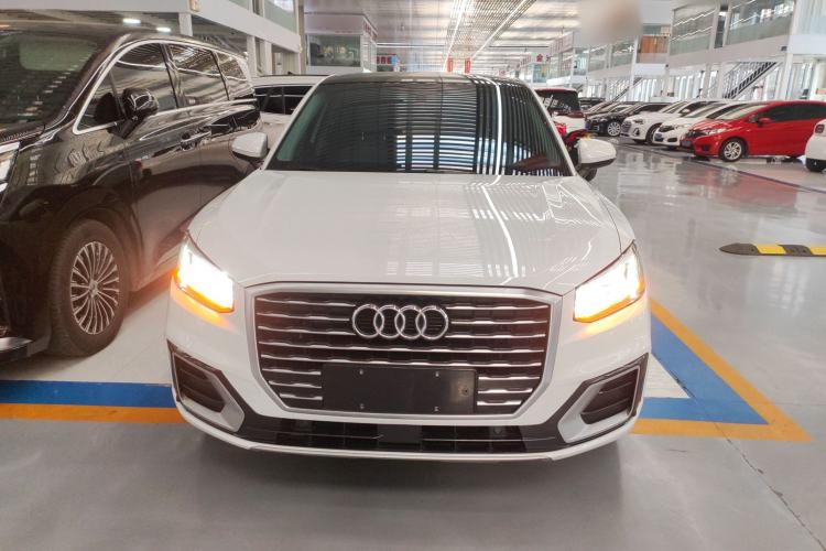 Used Audi Q2L 2018 35 TFSI Fashionable & Elegant Version China VI Emission Standard Front