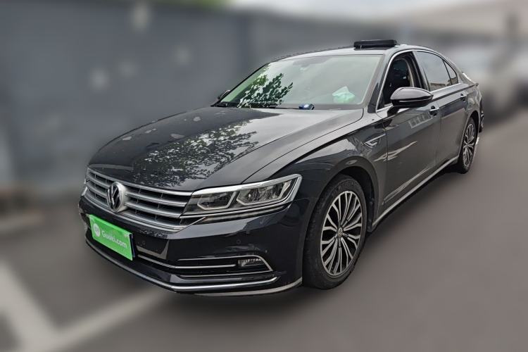 Used Volkswagen Phideon 2019 380TSI Two-Wheel Drive Business Edition China VI Standard Guazi used car, China used car export, Used car for sale, Used cars, Cheapest cars for sale