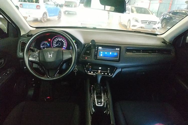 Used Honda Vezel 2020 220 TURBO CVT Elite Edition
