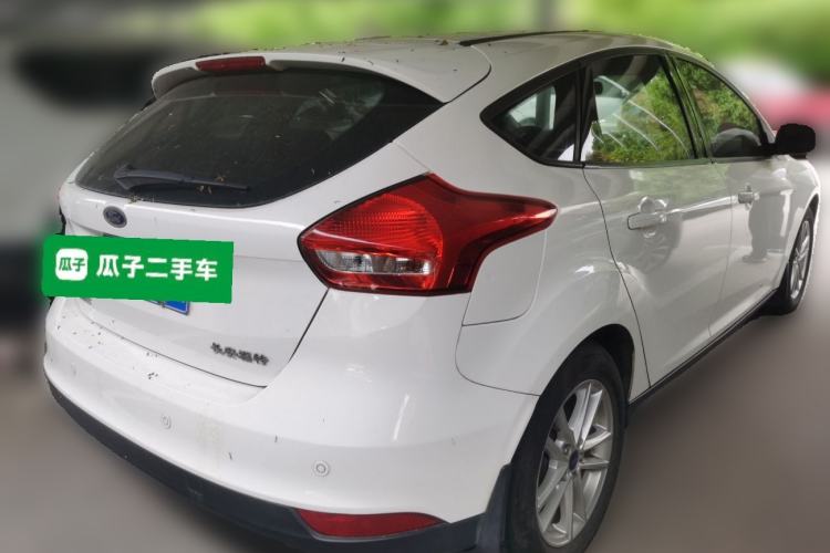 Used Ford Focus 2018 Hatchback Classic 1.6L Automatic Trendy SmartDrive Edition
