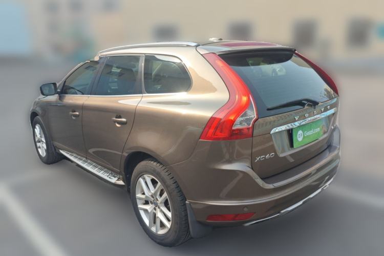 Used Volvo XC60 2015 T5 Smart Upgrade Model
