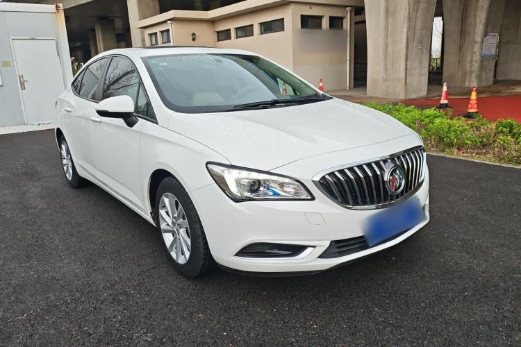 Used Buick Verano 2015 Sedan 15S Automatic Leading Model Front Right 45 Deg