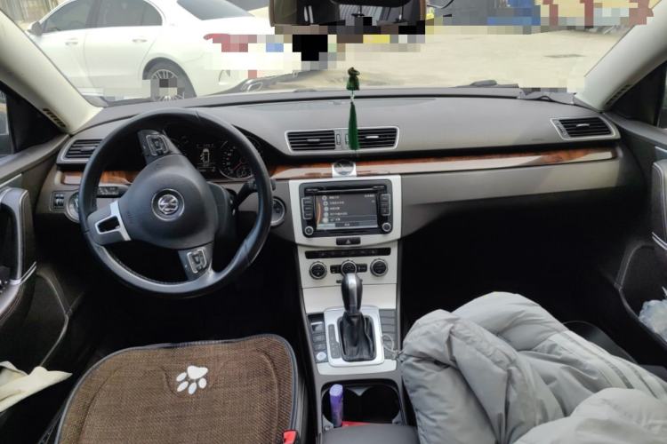 Used Volkswagen Magotan 2012 Travel Edition 2.0 TSI Comfort Version Center Console