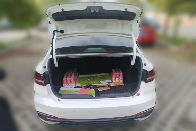 Used Volkswagen Lavida 2023 280TSI DSG Starry Sky Deluxe Edition Trunk