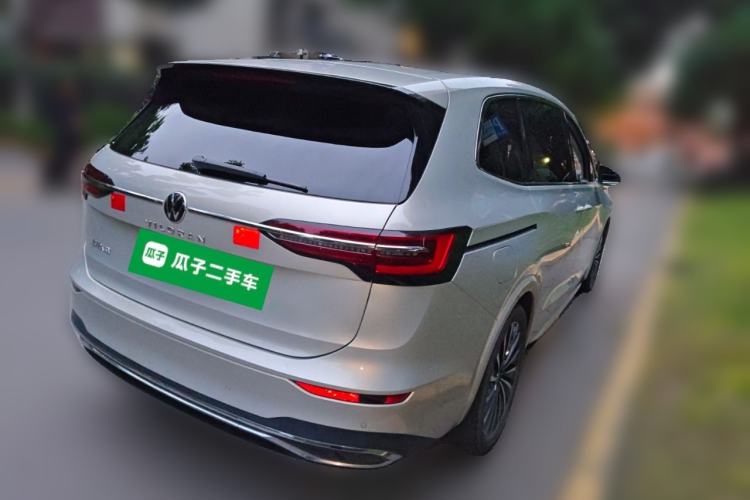 Used Volkswagen Viloran 2022 380TSI Prestige Edition
